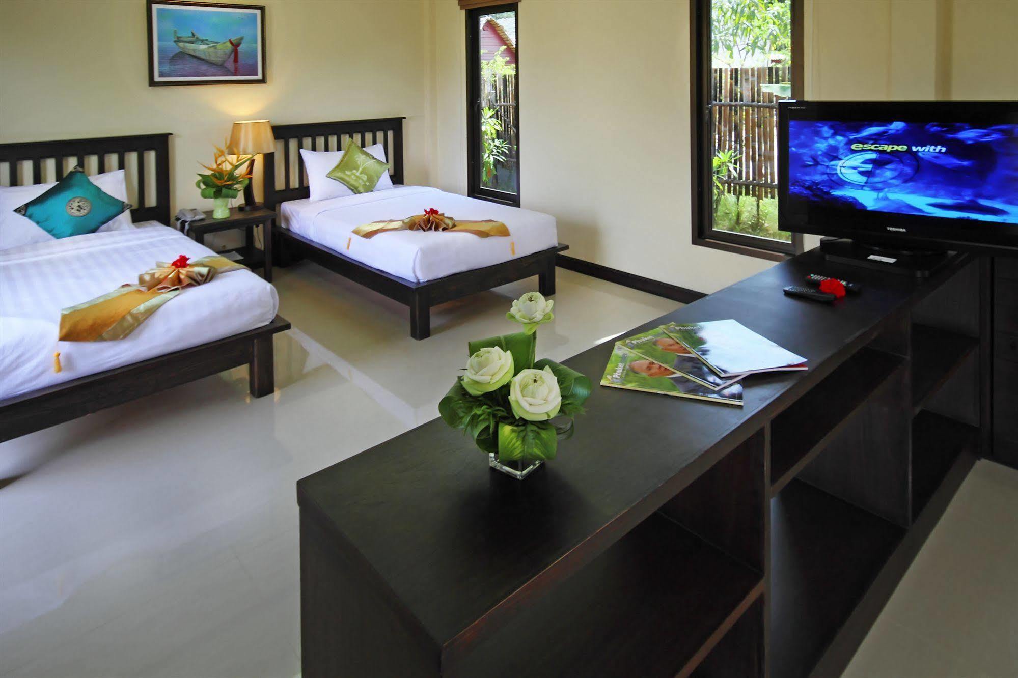 The Villa Laemhin Lagoon Resort プーケット エクステリア 写真