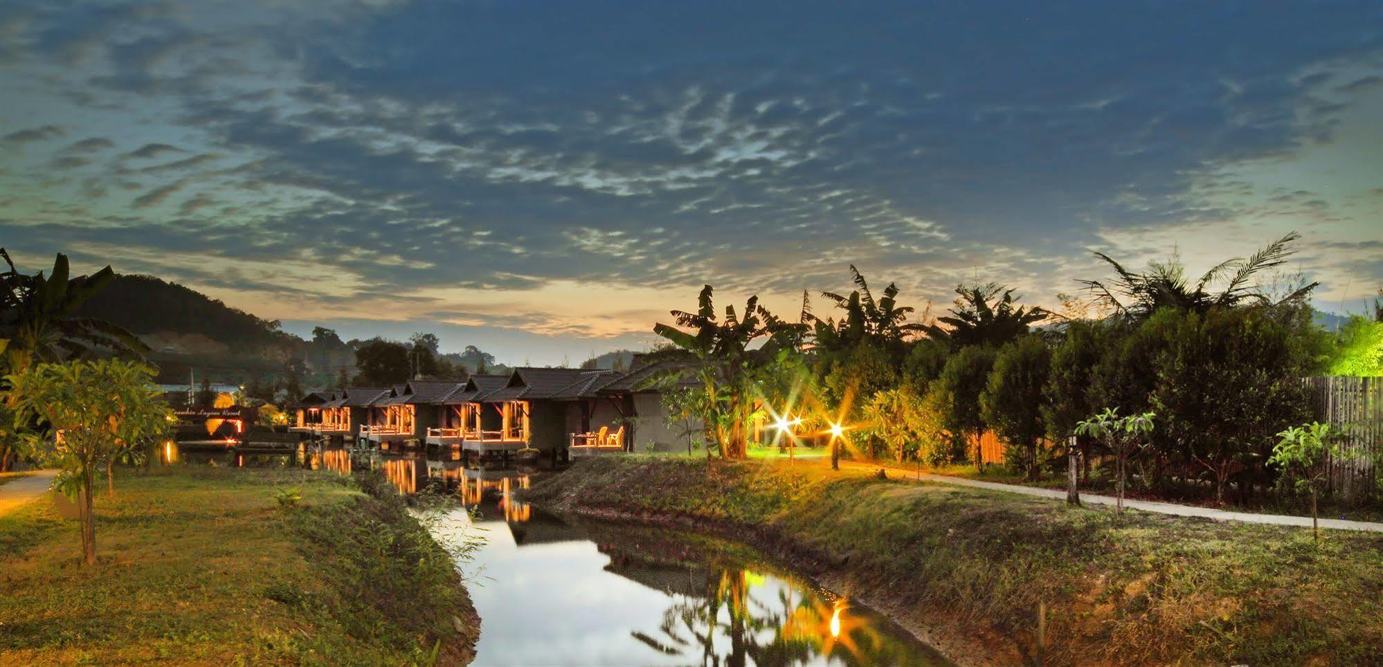 The Villa Laemhin Lagoon Resort プーケット エクステリア 写真